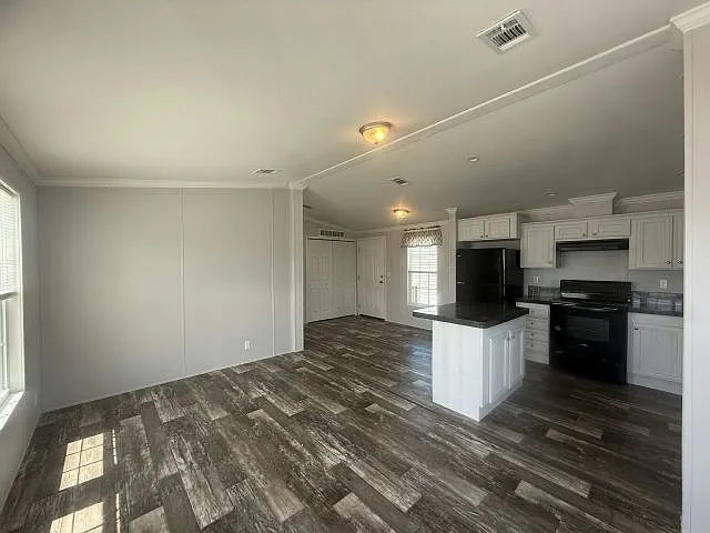 4125 Park St N #111 — Photo 10