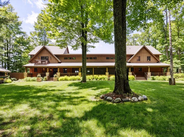 1291 Old Ferris Ln, Bitely, MI 49309