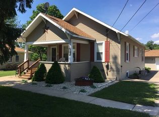 1202 Arthur St, Streator, IL 61364