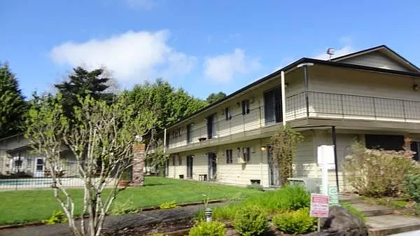 704 Olson Rd — Photo 3