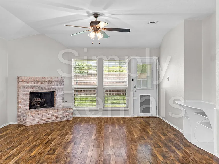 2630 Massey Ln — Photo 9