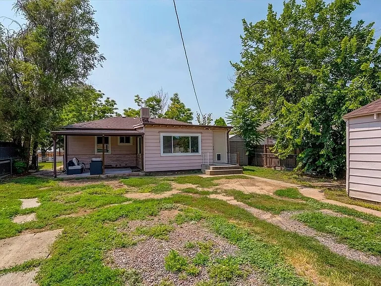 4860 Eliot St — Photo 17