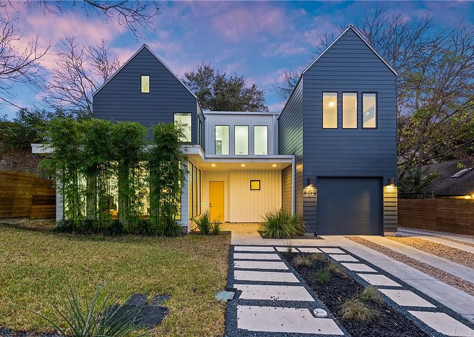 1st image of 409 W Live Oak St #1