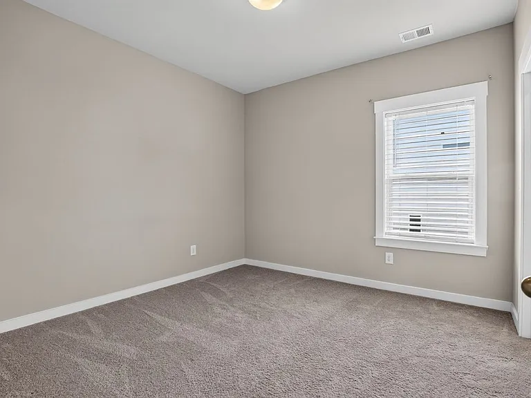 4787 Wellesley Dr — Photo 24