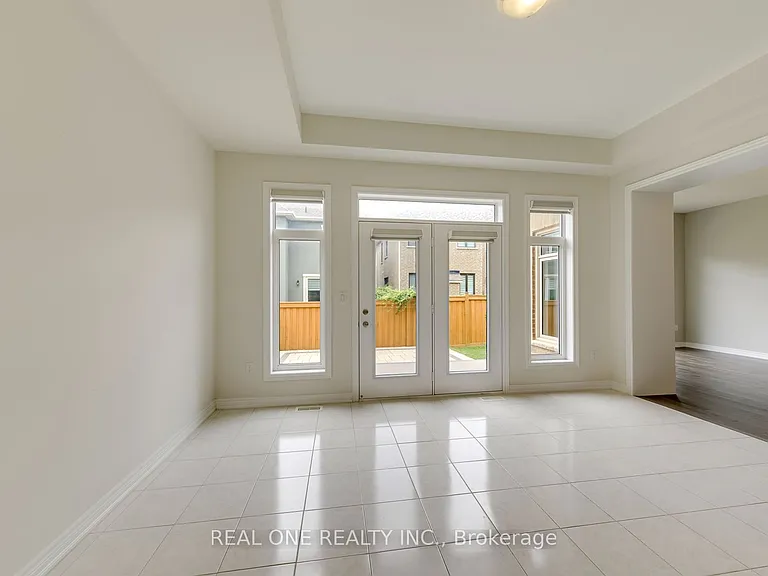 140 Zachary Cres — Photo 15
