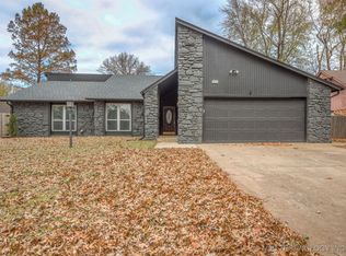 8315 E 107th Pl, Tulsa, OK 74133