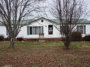 300 Robert Landis Rd, Greensburg, KY 42743