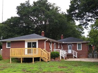 10 Horse Shoe Cir, Greenville, SC 29605