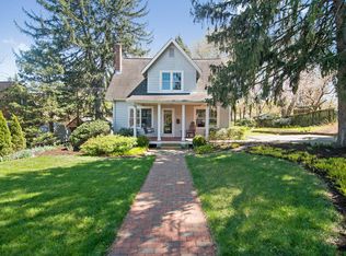 121 S Oak St, Falls Church, VA 22046