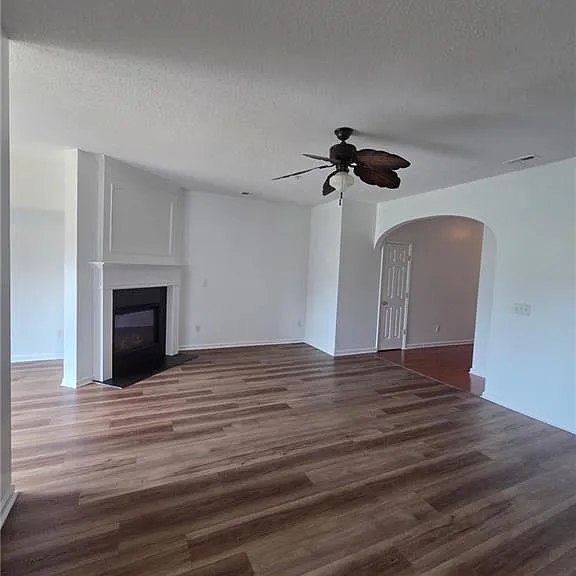357 Azalea Cir — Photo 3