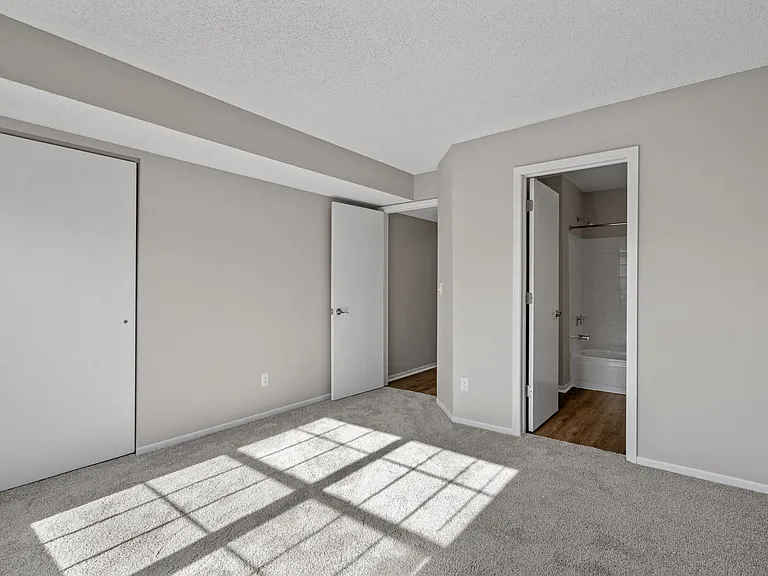 Two Bedroom B - 2 Bed / 2 Bath - 1,150 Sq.Ft.