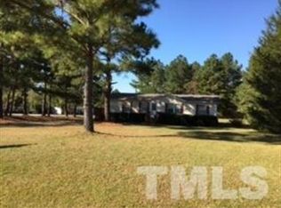 101 Wilshire Ln, Four Oaks, NC 27524