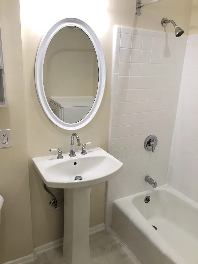 Studio, 370 sqft, $1,395 — Photo 2