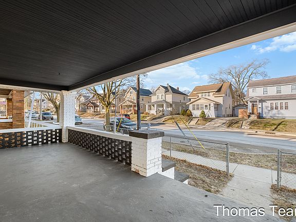4th image of 1802 Jefferson Ave SE