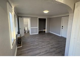 7825 Chase Rd APT 4A, Dearborn, MI 48126