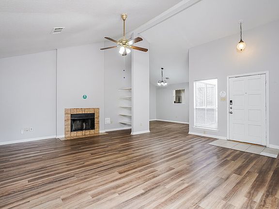 4th image of 6862 Heather Hollow Dr
