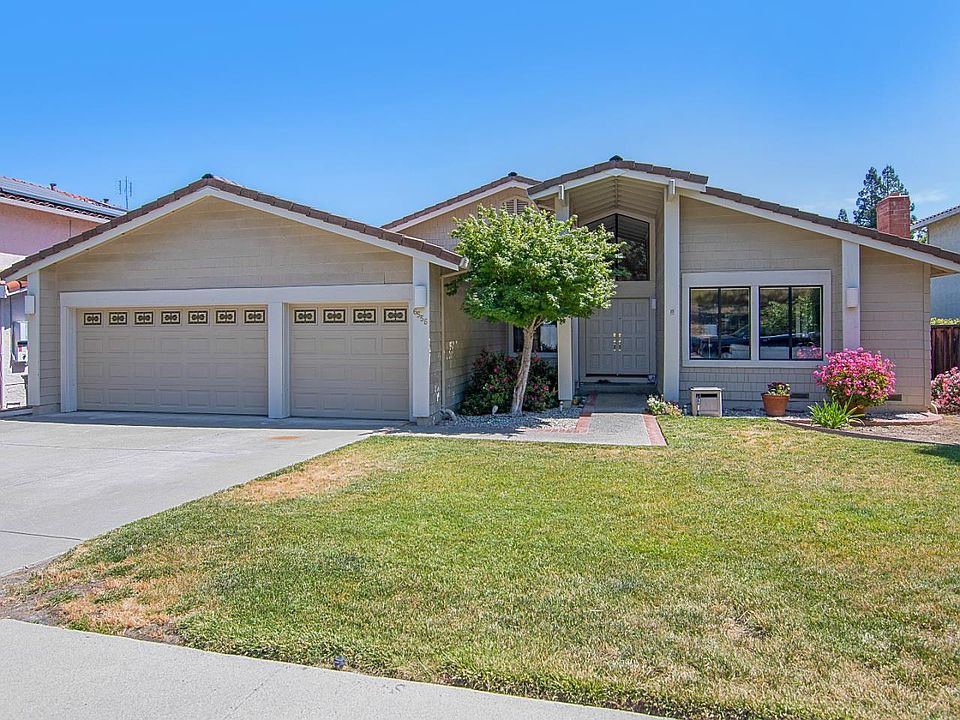 1st image of 6556 Whispering Pines Dr