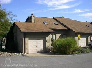 608 Mariner Vlg, Morgantown, WV 26508