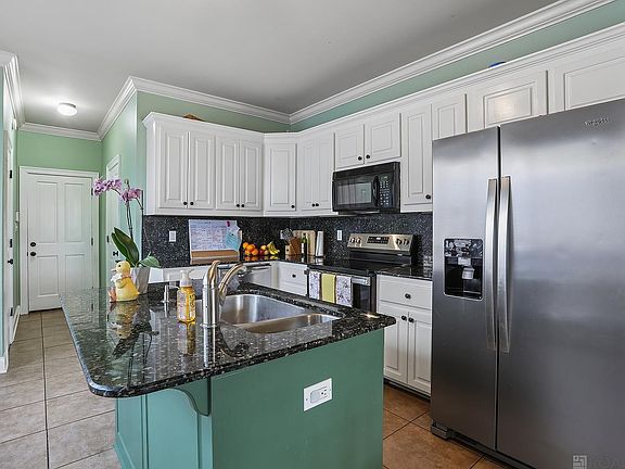 4th image of 2688 Old Towne Rd