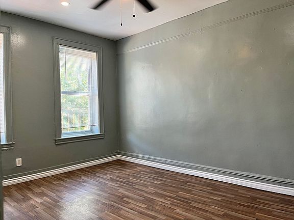 2nd image of 533 Rogers Ave APT 3