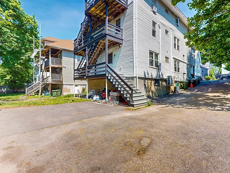 29 Fifield St #29 — Photo 18