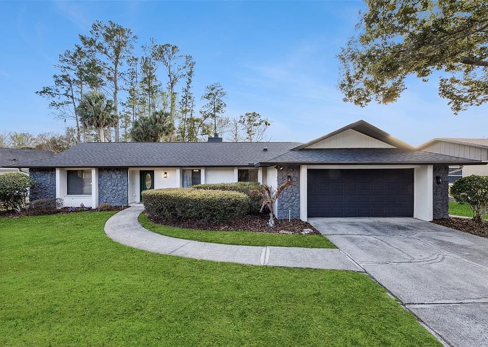 1st image of 801 RIVERBEND BOULEVARD
