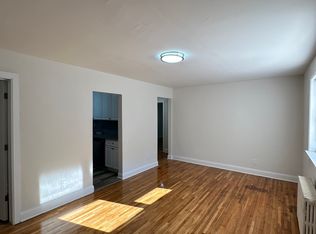6424 228th St #A, Oakland Gardens, NY 11364