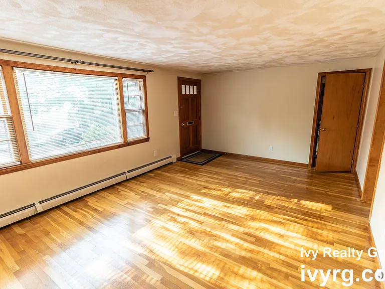 71 Trowbridge St #1 — Photo 8