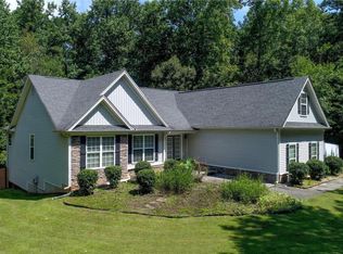 207 Brown Bridge Rd, Auburn, GA 30011