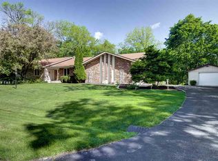 6482 Sentinel Rd, Rockford, IL 61107