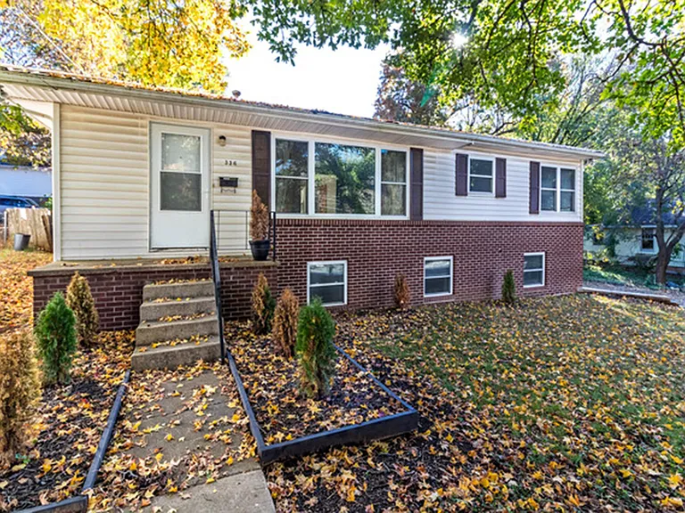 336 S Duncan Ave — Photo 1