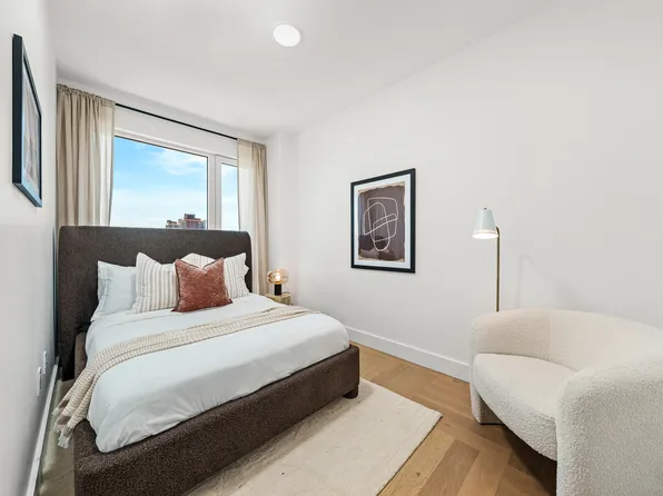 526 Baltic Street image 9 of 61