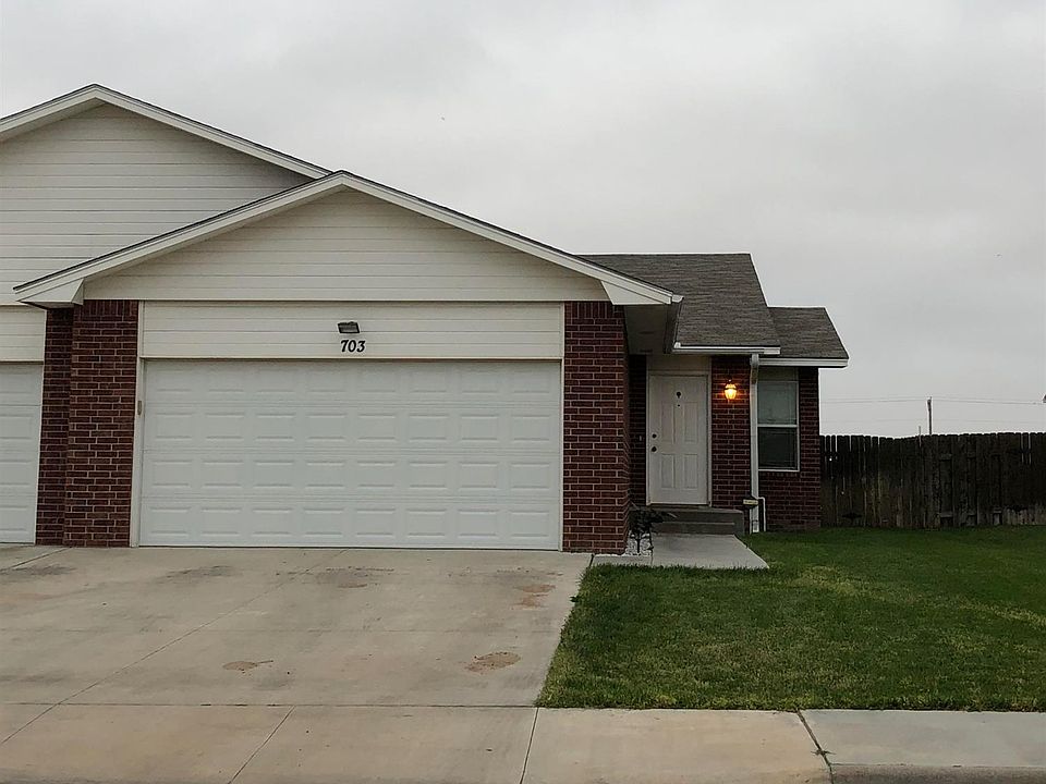 1st image of 703 Amy St