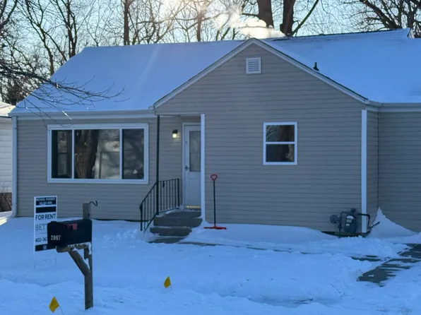 2007 N Grant Ave, York, NE 68467