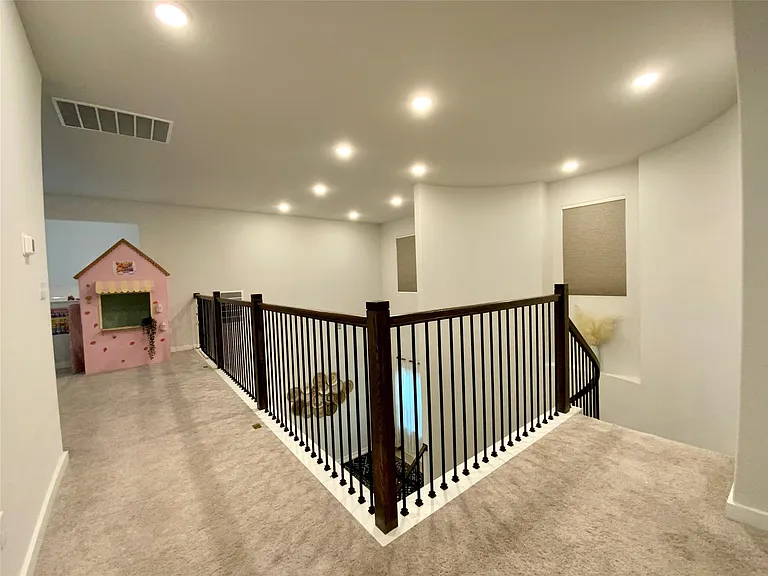 243 Kings Pine Dr — Photo 26