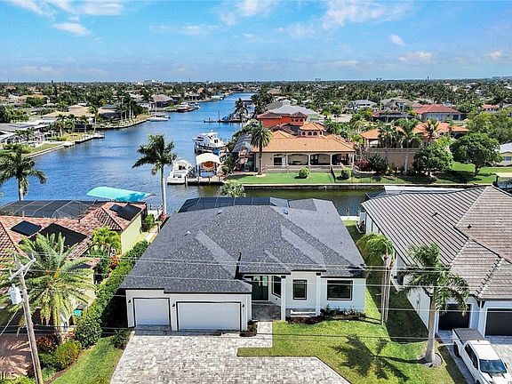 2nd image of 5011 Pelican Blvd