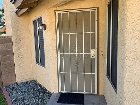 4th image of 17139 N Larkspur Ln