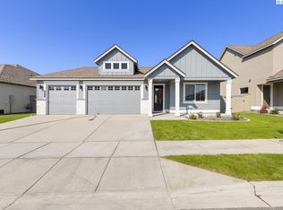 2823 Centerline Ave, Richland, WA 99354