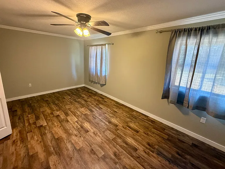 3708 Fielder Dr — Photo 8