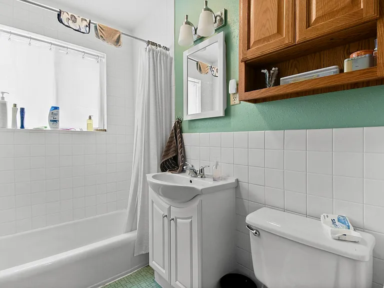 426 Rushmore Ln #3 — Photo 10