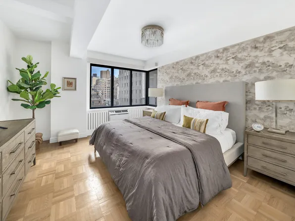 120 East 79th Street image 6 of 13