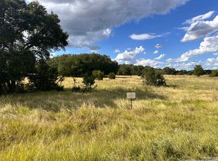 458 Horseshoe Fls, Bandera, TX 78003