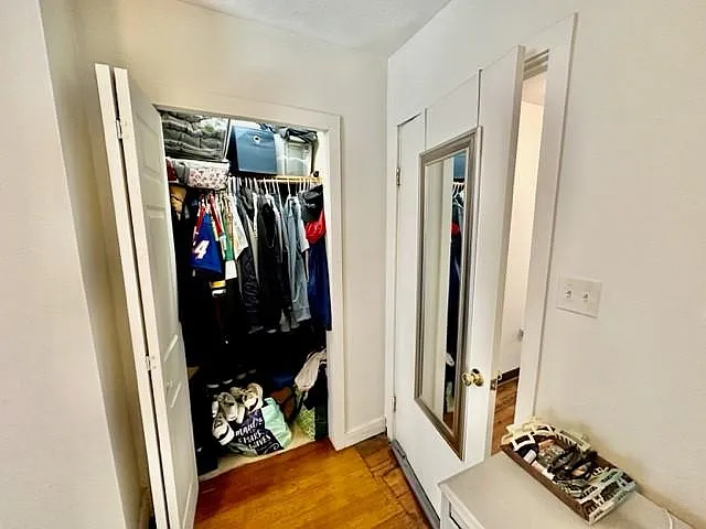13 Charter St #2R — Photo 11