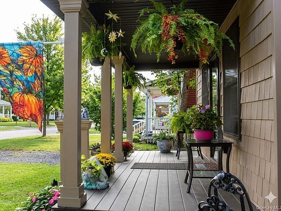 4th image of 24 Wiggins Avenue