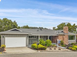 21 Orinda Vista Dr, Oakland, CA 94605