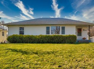 1624 10th St NW, Cedar Rapids, IA 52405