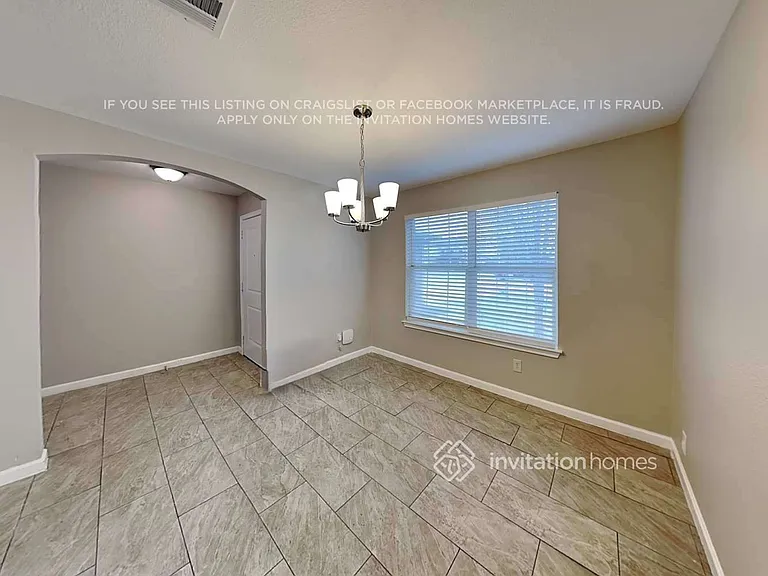 1154 Terra St — Photo 4