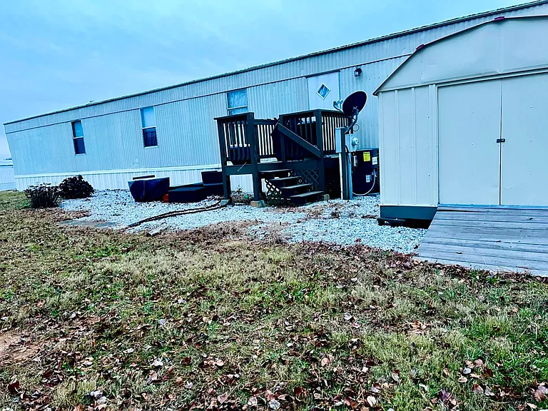 104 Lynn Dr #39 — Photo 19