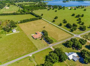 15851 Peru Rd, Umatilla, FL 32784