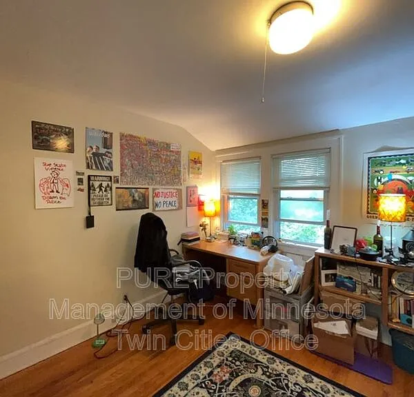237 Cedar Lake Rd N #2 — Photo 12